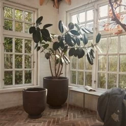 AYTM - Terra Plantenpot En Vaas 8 AYTM - Terra Plantenpot En Vaas -Meubilair Verkoopwinkel AYTM Terra Pflanztopf und Vase Ambiente 1