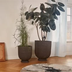 AYTM - Terra Plantenpot En Vaas 9 AYTM - Terra Plantenpot En Vaas -Meubilair Verkoopwinkel AYTM Terra Pflanztopf und Vase Ambiente 3