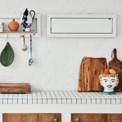 Ambivalenz - Fläpps Plank, 1 Plank -Meubilair Verkoopwinkel Ambivalenz Flaepps Kittchen Regal Wand weiss Ambiente 1