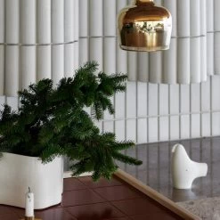 Artek - Riihitie Plantenbak -Meubilair Verkoopwinkel Artek Weihnachten 2021 Ambiente 3