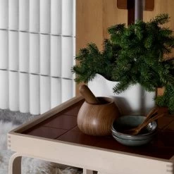 Artek - Riihitie Plantenbak -Meubilair Verkoopwinkel Artek Weihnachten 2021 Ambiente 4