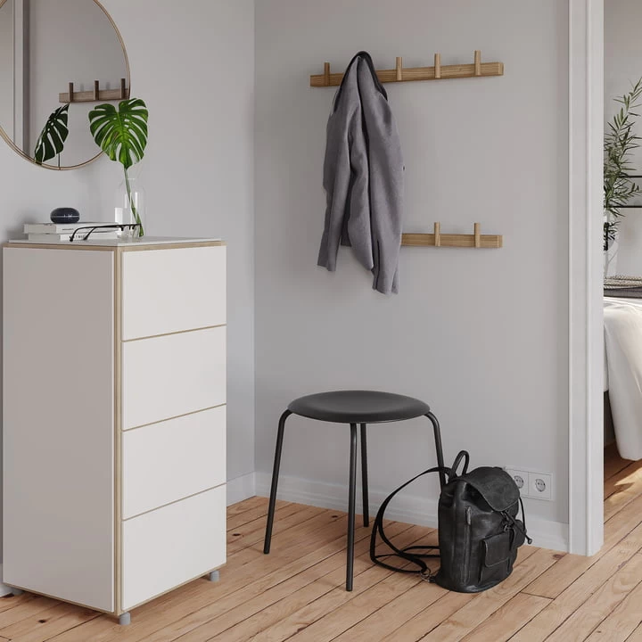 Authentics - Line Up Garderobe, Groot, Zwart Gelakt Essenhout 2 Authentics - Line Up Garderobe, Groot, Zwart Gelakt Essenhout - Afbeelding 2