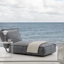Blomus - Stay Buitenbed -Meubilair Verkoopwinkel Blomus Stay Outdoor Bett S 80 x 190 cm ocean Situation