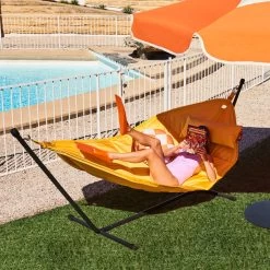 Fatboy - Headdemock Hangmat 10 Fatboy - Headdemock Hangmat -Meubilair Verkoopwinkel Fatboy Headdemock Haengematte gaensebluemchen gelb Situation