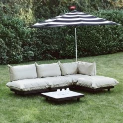 Fatboy - Paletti Outdoor -Sofa 17 Fatboy - Paletti Outdoor -Sofa -Meubilair Verkoopwinkel Fatboy Paletti Outdoor Tisch light grey Situation 1
