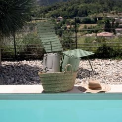 Fermob - Bistro Ligstoel -Meubilair Verkoopwinkel Fermob Bistro Liege kaktus Basics Auflagen Pool Ambiente 1