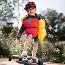 Fermob - Color Mix Buitenkussen 10 Fermob - Color Mix Buitenkussen -Meubilair Verkoopwinkel Fermob Color Mix Fouta Strandtuch Kissen Ambiente 1