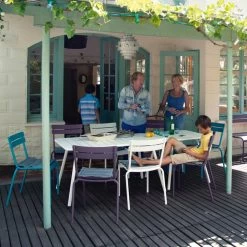 Fermob - Luxembourg Tuinstoel 20 Fermob - Luxembourg Tuinstoel -Meubilair Verkoopwinkel Fermob Luxembourg Tisch rechteckig 100 x 207 cm Tisch 80 x 80 cm baumwollweiss Stuhl baumwollweiss tuerkisblau aubergine