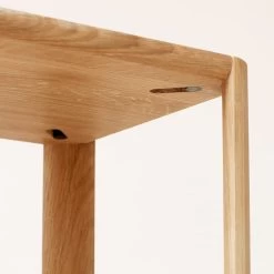 Form & Refine - Leaf Plank 18 Form & Refine - Leaf Plank -Meubilair Verkoopwinkel Form Refine Leaf Regal Eiche Detail 3