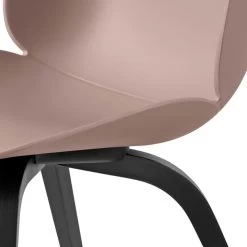 Gubi - Beetle Stoel 11 Gubi - Beetle Stoel -Meubilair Verkoopwinkel Gubi Beetle Dining Chair Wood Base Eiche geraeuchert sweetpink Detailansicht