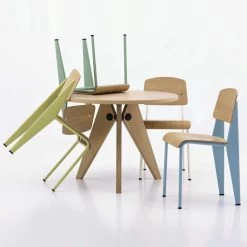 Vitra - Guéridon Eettafel -Meubilair Verkoopwinkel Gueridon Eiche natur 95cm Situation