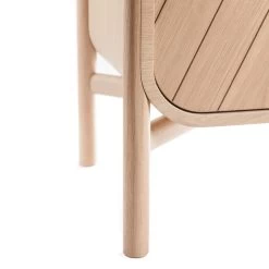 Hartô - Marius Ladekast H 140 Cm 7 Hartô - Marius Ladekast H 140 Cm -Meubilair Verkoopwinkel Harto Marius Detail Standfuss