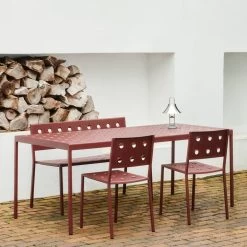 Hay - Balcony Eetkamerbank 8 Hay - Balcony Eetkamerbank -Meubilair Verkoopwinkel Hay Balcony Dining Bank L 114 cm iron red Situation 2