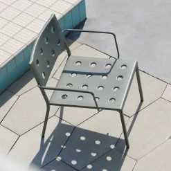 Hay - Balcony Lounge Fauteuil 9 Hay - Balcony Lounge Fauteuil -Meubilair Verkoopwinkel Hay Balcony Lounge Armlehnstuhl desert green Situation 1