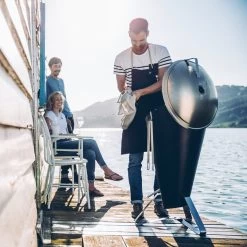 Höfats - Cone Houtskoolgrill 32 Höfats - Cone Houtskoolgrill -Meubilair Verkoopwinkel Hoefats Cone Holzkohlegrill ambiente 5