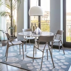 Kartell - Ai-stoel 15 Kartell - Ai-stoel -Meubilair Verkoopwinkel Kartell Ambiente AW 2020 77