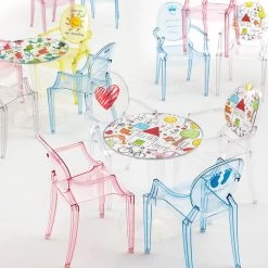 Kartell - Lou Lou Ghost Special Edition 10 Kartell - Lou Lou Ghost Special Edition -Meubilair Verkoopwinkel Kartell Lou Lou Ghost Kinderstuhl transparent Ambiente family1