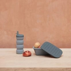 LIEWOOD - Wilson Opvouwbare Drinkfles -Meubilair Verkoopwinkel LIEWOOD Wilson faltbare Trinkflasche sea blue whale blue A1