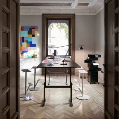 Magis - 360° Houder -Meubilair Verkoopwinkel Magis 360 Container 10 Faecher schwarz Ambiente