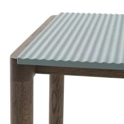 Muuto - Couple Salontafel -Meubilair Verkoopwinkel Muuto Couple Couchtisch 40 x 84 x 40 cm 1 Wavy Pale Blue Dark Oiled Oak Detail