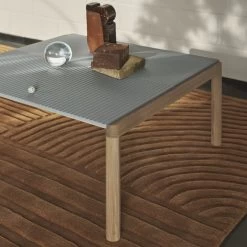 Muuto - Couple Salontafel -Meubilair Verkoopwinkel Muuto Couple Couchtisch 80 x 84 x 40 cm 1 Plain 1 Wavy Pale Blue Oak Situation 2
