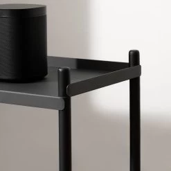 NINE - BOLT Plank -Meubilair Verkoopwinkel NINE BOLT Regal Eiche schwarz Detail 1