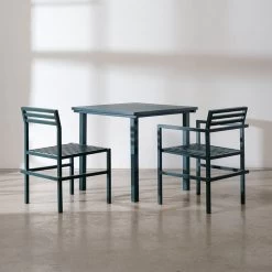 NINE - 19 Outdoors Eetkamerstoel 12 NINE - 19 Outdoors Eetkamerstoel -Meubilair Verkoopwinkel NINE Dining Tisch quadratisch 80 x 80 cm gruen Situation