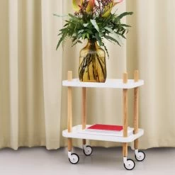 Normann Copenhagen - Block Tafelwagen -Meubilair Verkoopwinkel Normann Copenhagen Block Beistellwagen Esche weiss Step Vase H 31 cm braun