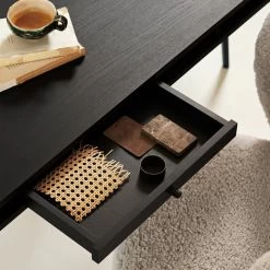 Norr11 - JFK Bureau, Essen / Zwart 11 Norr11 - JFK Bureau, Essen / Zwart -Meubilair Verkoopwinkel Norr11 JFK Schreibtisch Esche schwarz Ambiente 7