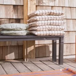 OYOY - Kyoto Outdoor Kussen -Meubilair Verkoopwinkel OYOY Kyoto Outdoor Kissen 2022 Situation 5