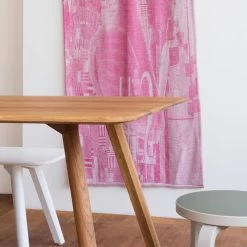 OUT Objekte Unserer Tage - Meyer Tabel -Meubilair Verkoopwinkel Objekte unserer Tage Meyer Tisch Eiche geoelt Ambiente