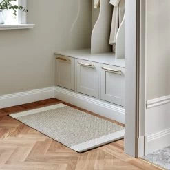 Pappelina - Edit Tapijt -Meubilair Verkoopwinkel Pappelina Edit Teppich Flur Situation 5