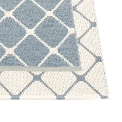 Pappelina - Rex Omkeerbaar Tapijt (70 Cm) 7 Pappelina - Rex Omkeerbaar Tapijt (70 Cm) -Meubilair Verkoopwinkel Pappelina Rex Teppich storm vanilla detail frei