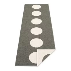 Pappelina - Vera Omkeerbaar Vloerkleed (70 Cm)