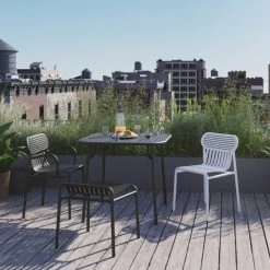 Petite Friture - Week-End Tafel -Meubilair Verkoopwinkel Petite Friture Week End Tisch Outdoor Ambiente 1