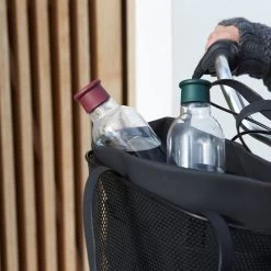 Rig-Tig By Stelton - Drink-It Waterfles -Meubilair Verkoopwinkel Rig Tig by Stelton Drink It Wasserflasche Ambiente 1