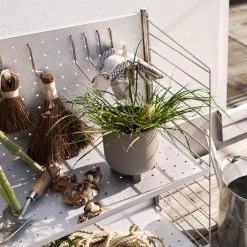 String - Haken Voor Outdoor Plank 9 String - Haken Voor Outdoor Plank -Meubilair Verkoopwinkel String Haken fuer Outdoor Regal vertikal doppelt stahl Situation 1