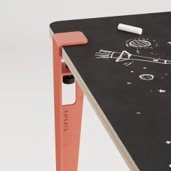 TipToe - Bureauleitje Voor Kinderen Vice Versa 7 TipToe - Bureauleitje Voor Kinderen Vice Versa -Meubilair Verkoopwinkel TipToe Kinderschreibtisch Schiefer Vice Versa flamingorosa Detail