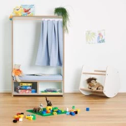 Tojo - Multi Kindertafel En Wipstoeltje, Wit / Beuken -Meubilair Verkoopwinkel Tojo nische Kinder Bank und Rueckzugsort weiss Buche und multi Kinder Tisch und Wippe Situation