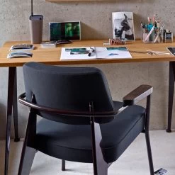 Vitra - Fauteuil Direction Leunstoel -Meubilair Verkoopwinkel Vitra Fauteuil Direction Armlehnstuhl Situation