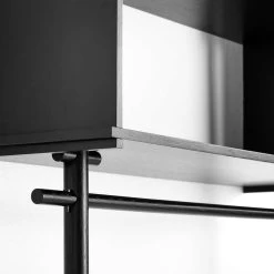 Woud - Tojbox -Meubilair Verkoopwinkel Woud Toejbox Garderobe Wand Eiche schwarz gross detail