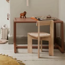 Meubilair Verkoopwinkel -Meubilair Verkoopwinkel ferm Living Ark Kinderstuhl Esche Situation