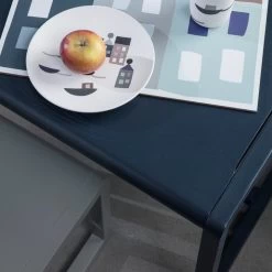 Ferm Living - Little Architect Tafel 9 Ferm Living - Little Architect Tafel -Meubilair Verkoopwinkel ferm Living Little Architect Table dunkelblau Nahansicht