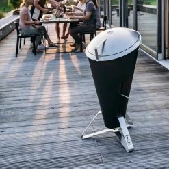 Höfats - Cone Houtskoolgrill 33 Höfats - Cone Houtskoolgrill -Meubilair Verkoopwinkel hoefats Cone Holzkohlegrill Situation 2