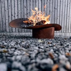 Höfats - Ellipse Brazier -Meubilair Verkoopwinkel hoefats Ellipse Feuerschale Feuer rost patina Ambient