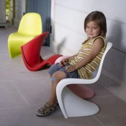 Vitra - Panton Junior -Meubilair Verkoopwinkel panton junior 1